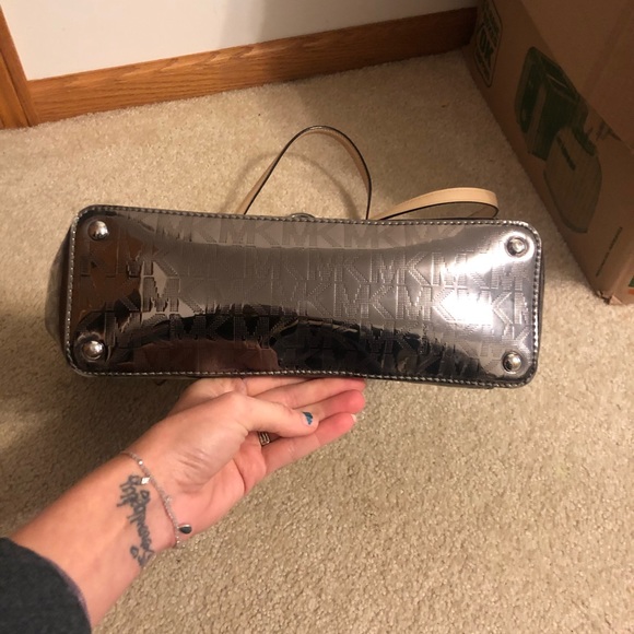 DO NOT PURCHASE NOT FOR SALE MK purse & wallet - Picture 6 of 8